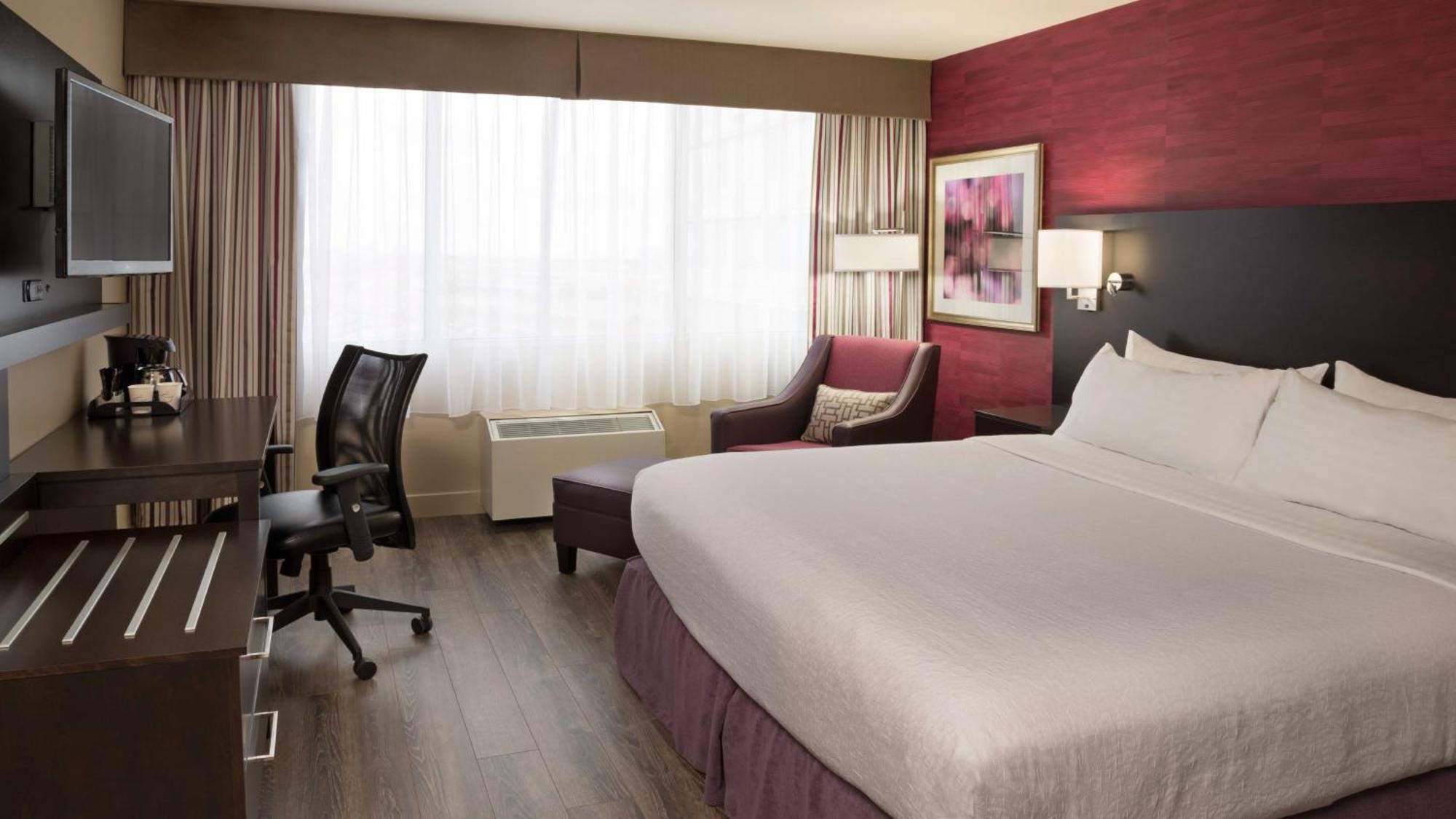 Holiday Inn Toronto International Airport, An Ihg Hotel Экстерьер фото