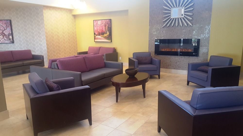 Holiday Inn Toronto International Airport, An Ihg Hotel Экстерьер фото